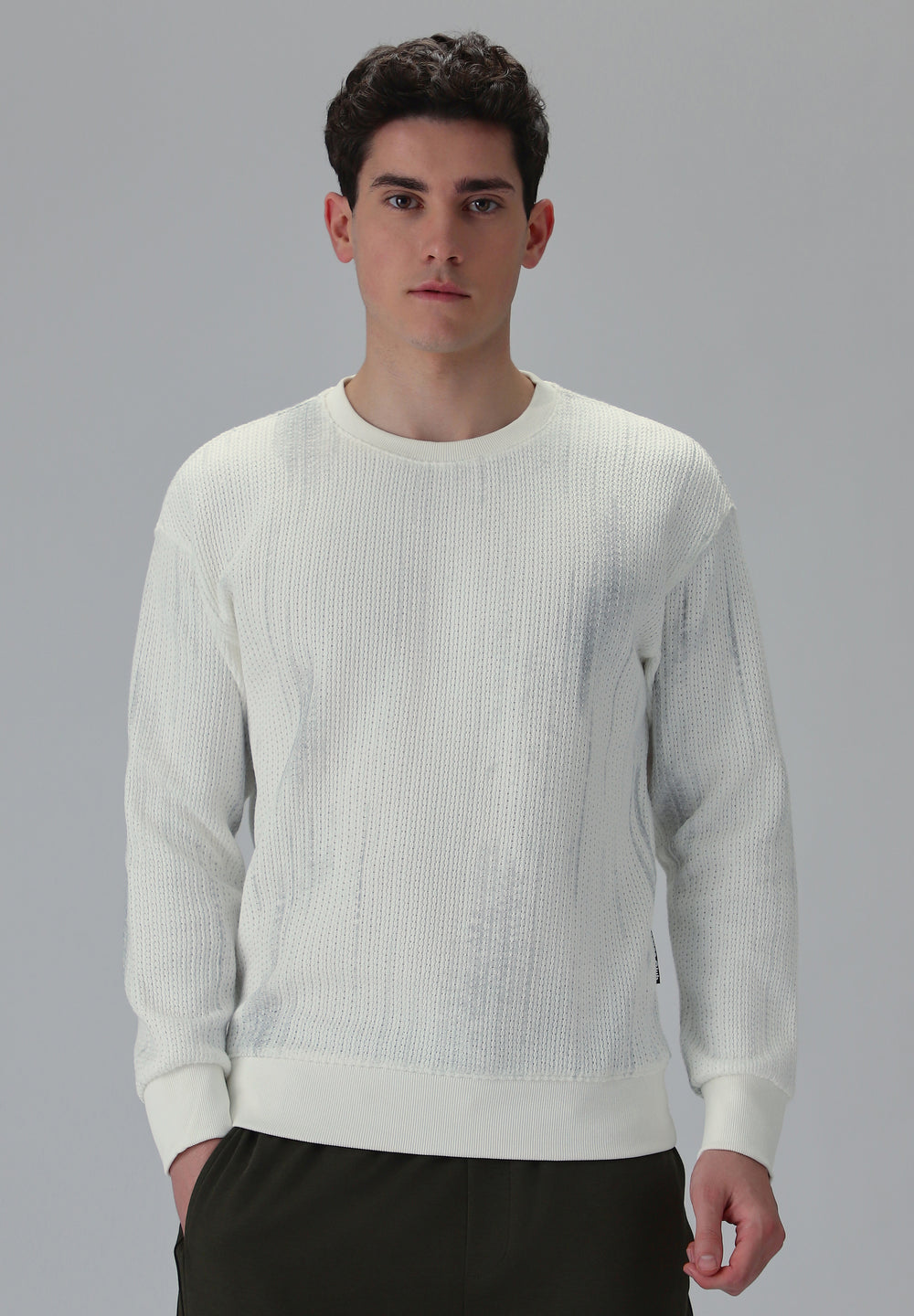 Textured Knit White Sweatshirt