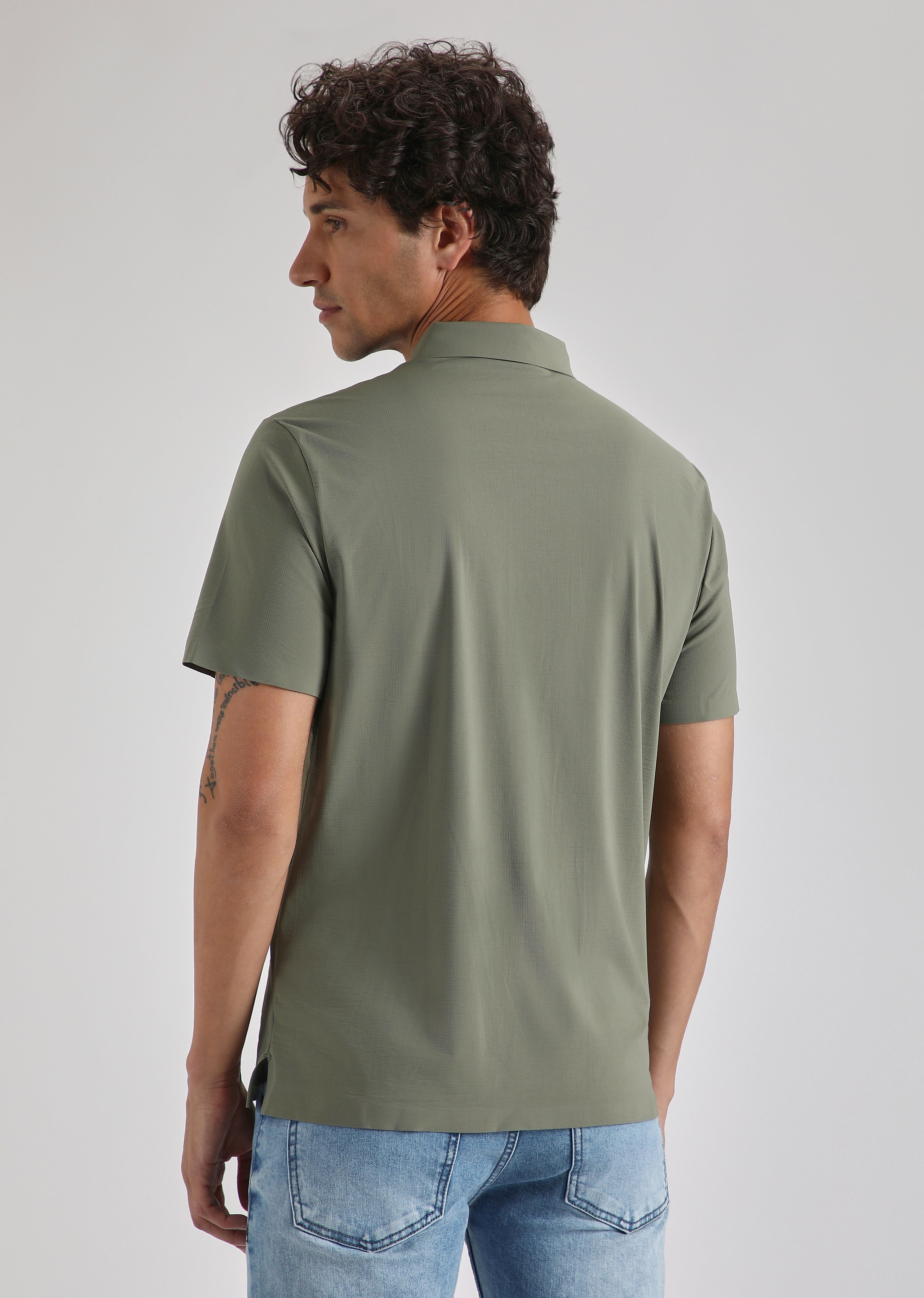 Textured Olive Stitchless Polo T-shirt