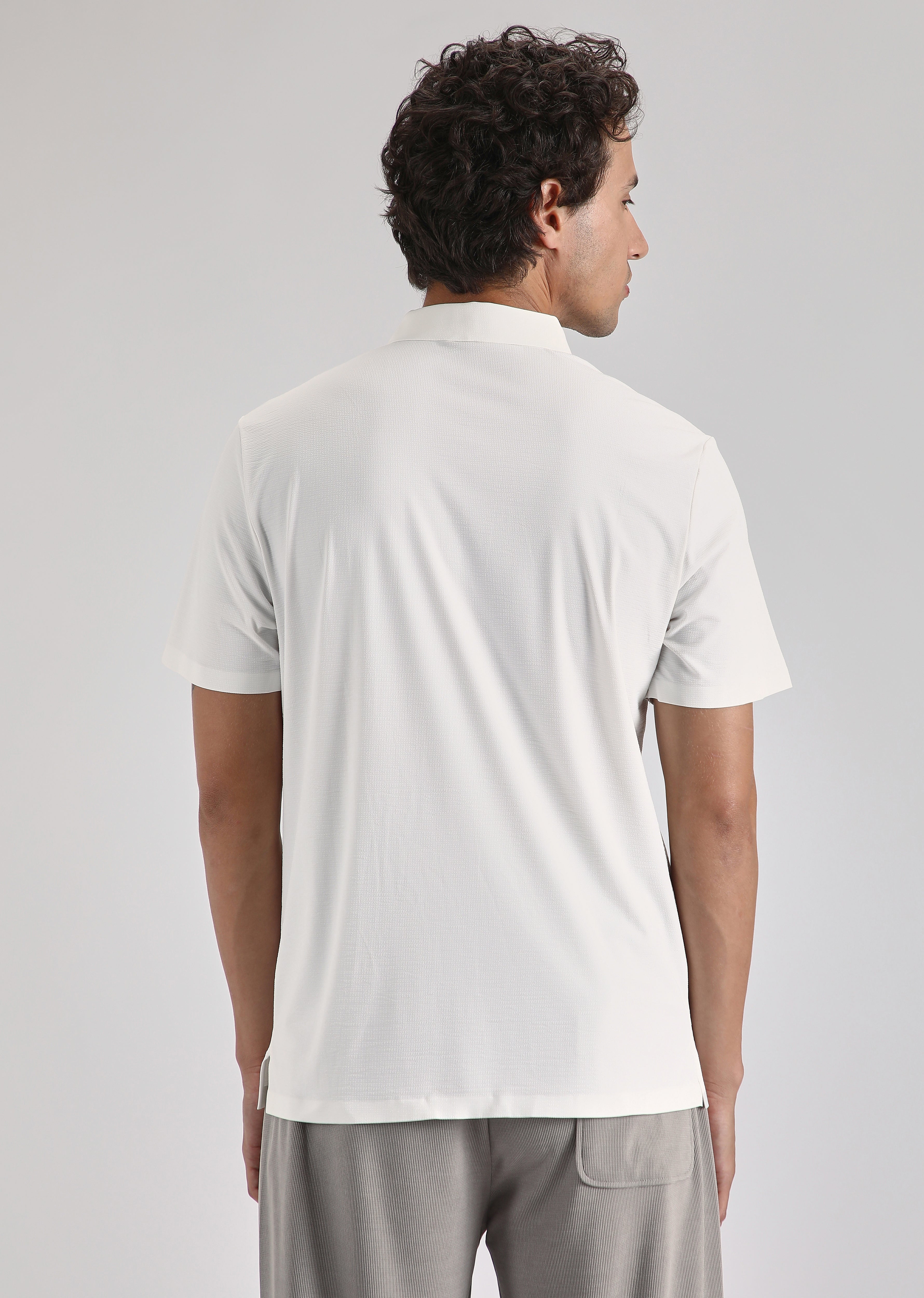 Textured White Stitchless Polo T-shirt