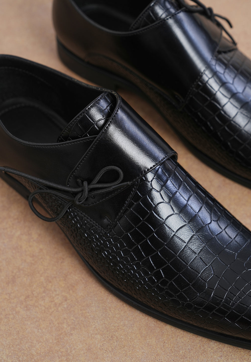 Textured Black Lace-Up Formal Shoes