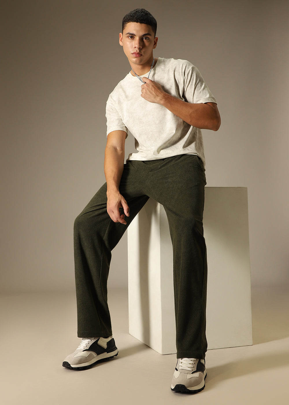 Pine Green Thin Corduroy Pant