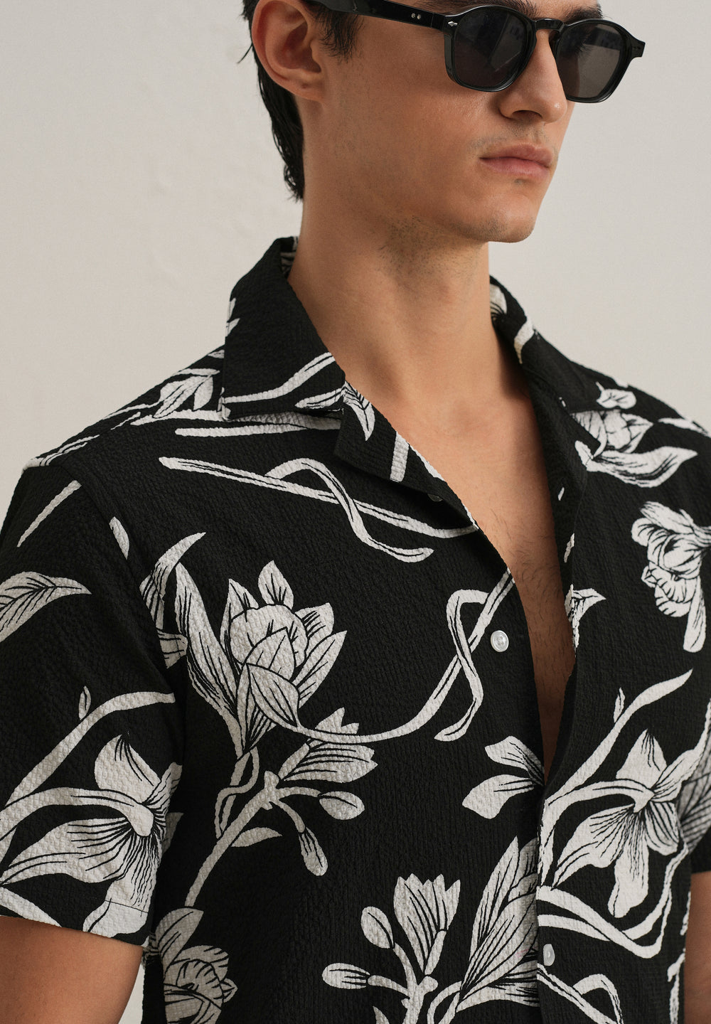 Tulip White Print Popcorn Shirt