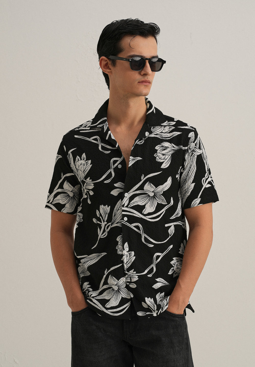 Tulip White Print Popcorn Shirt