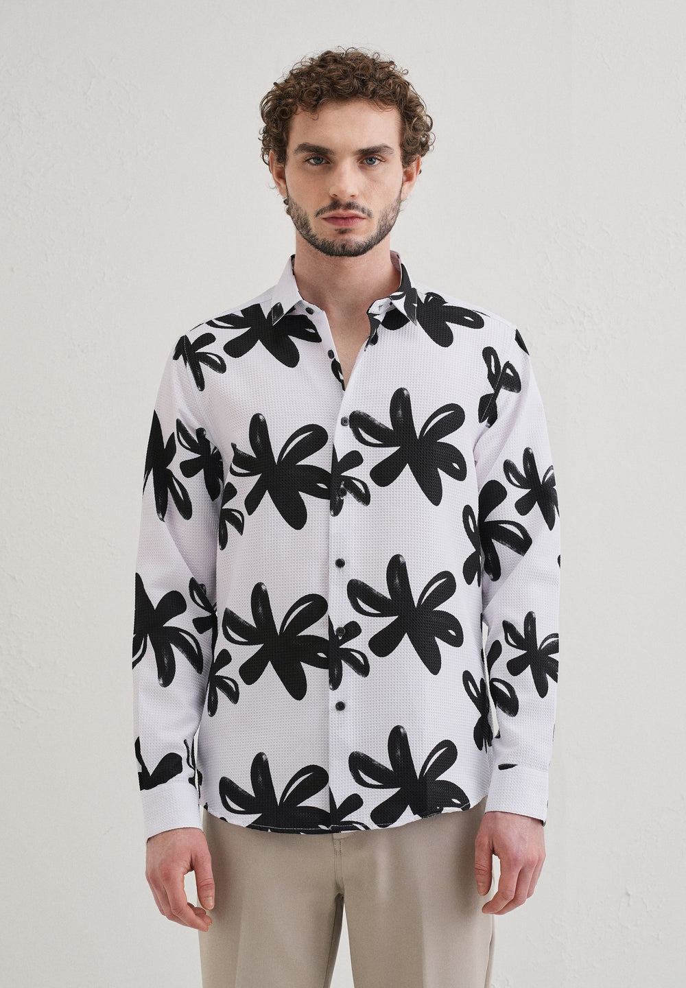 Twig Flower Waffle Dobby White Shirt