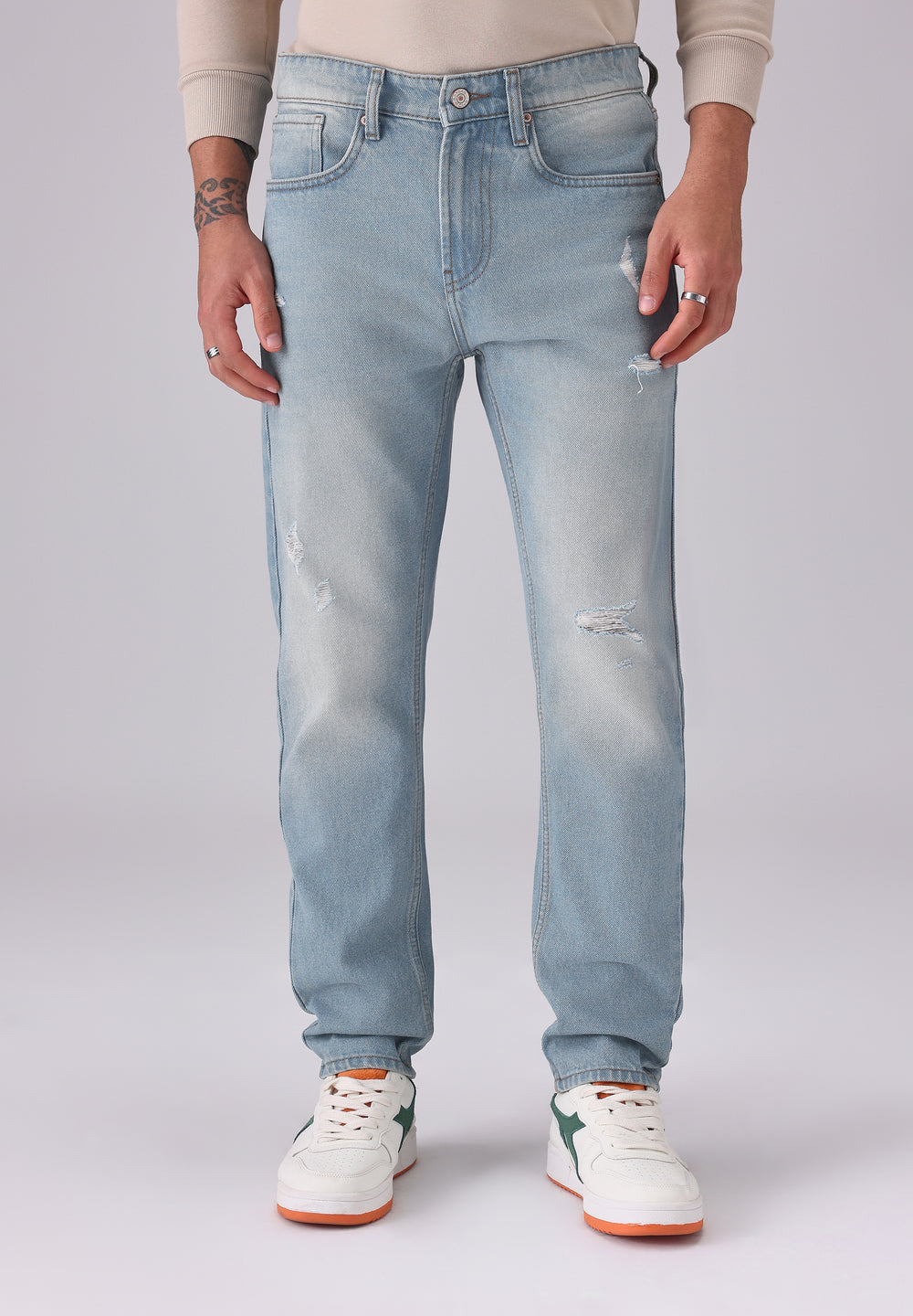 Wash Blue Ripped Carrot Fit Jeans