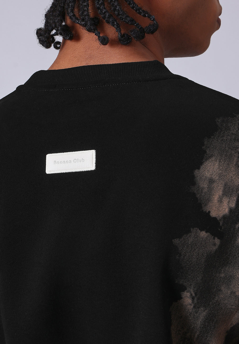 Waved Black Sweatshirt