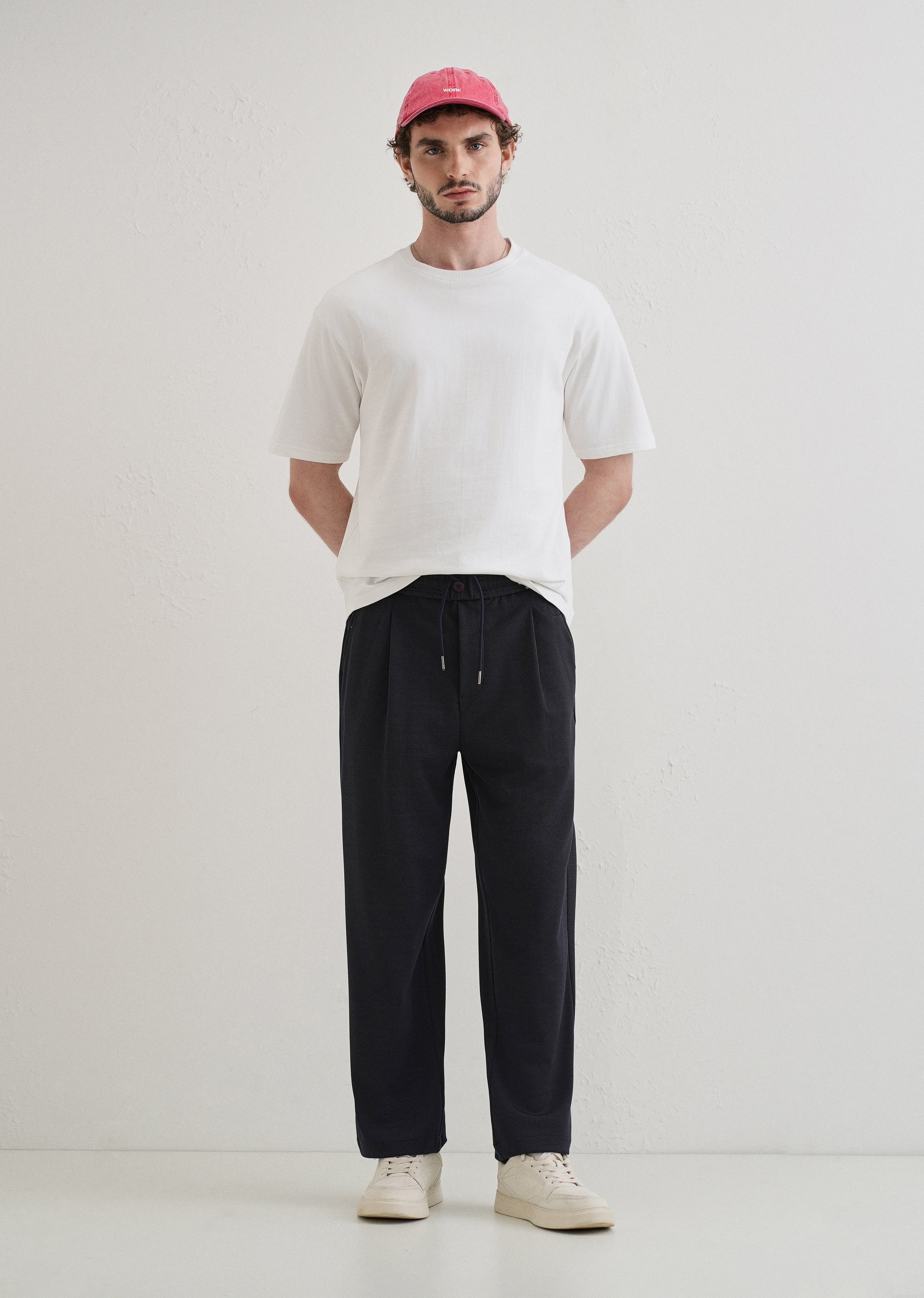 White Basic Relaxed Fit T-shirt