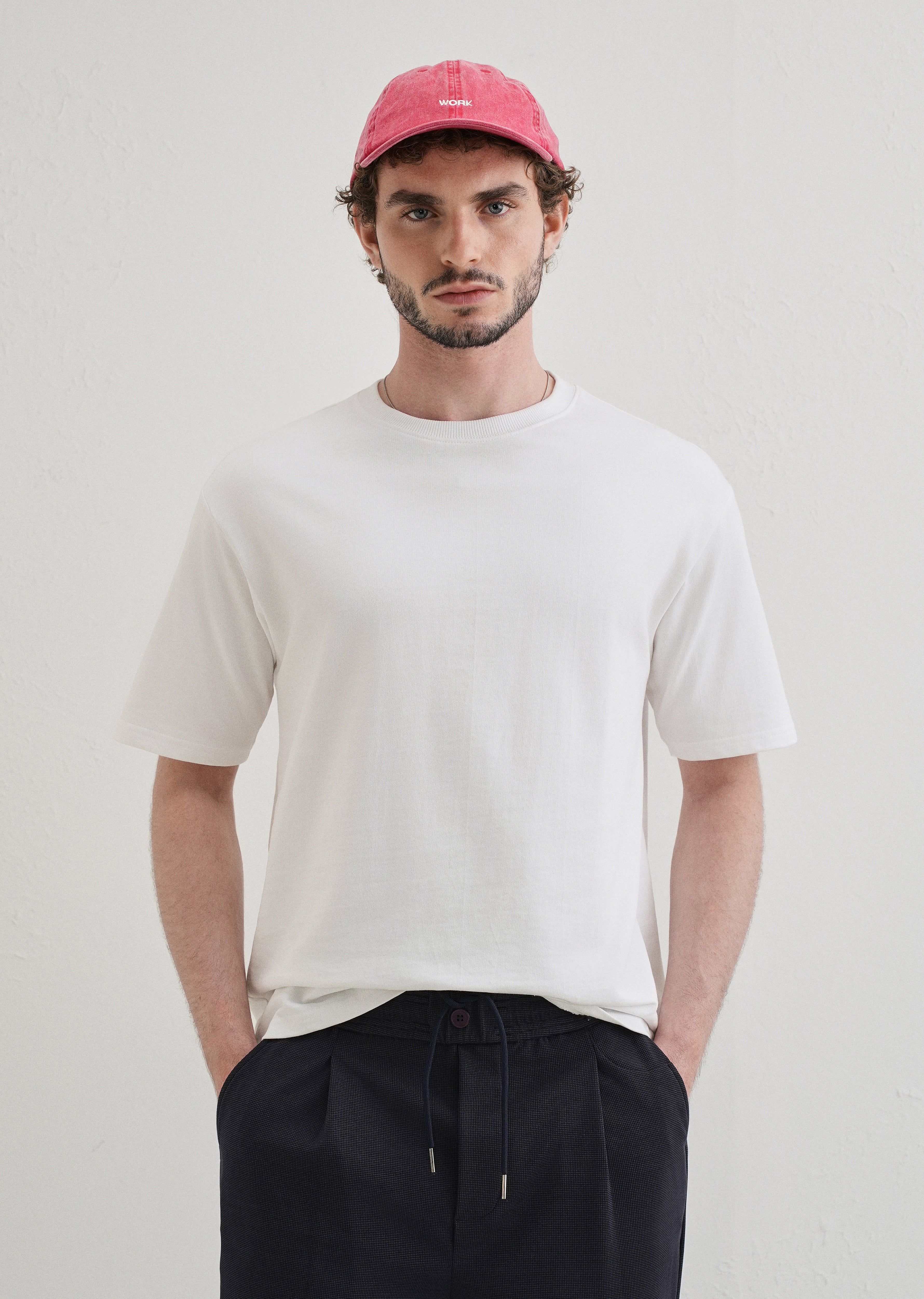 White Basic Relaxed Fit T-shirt