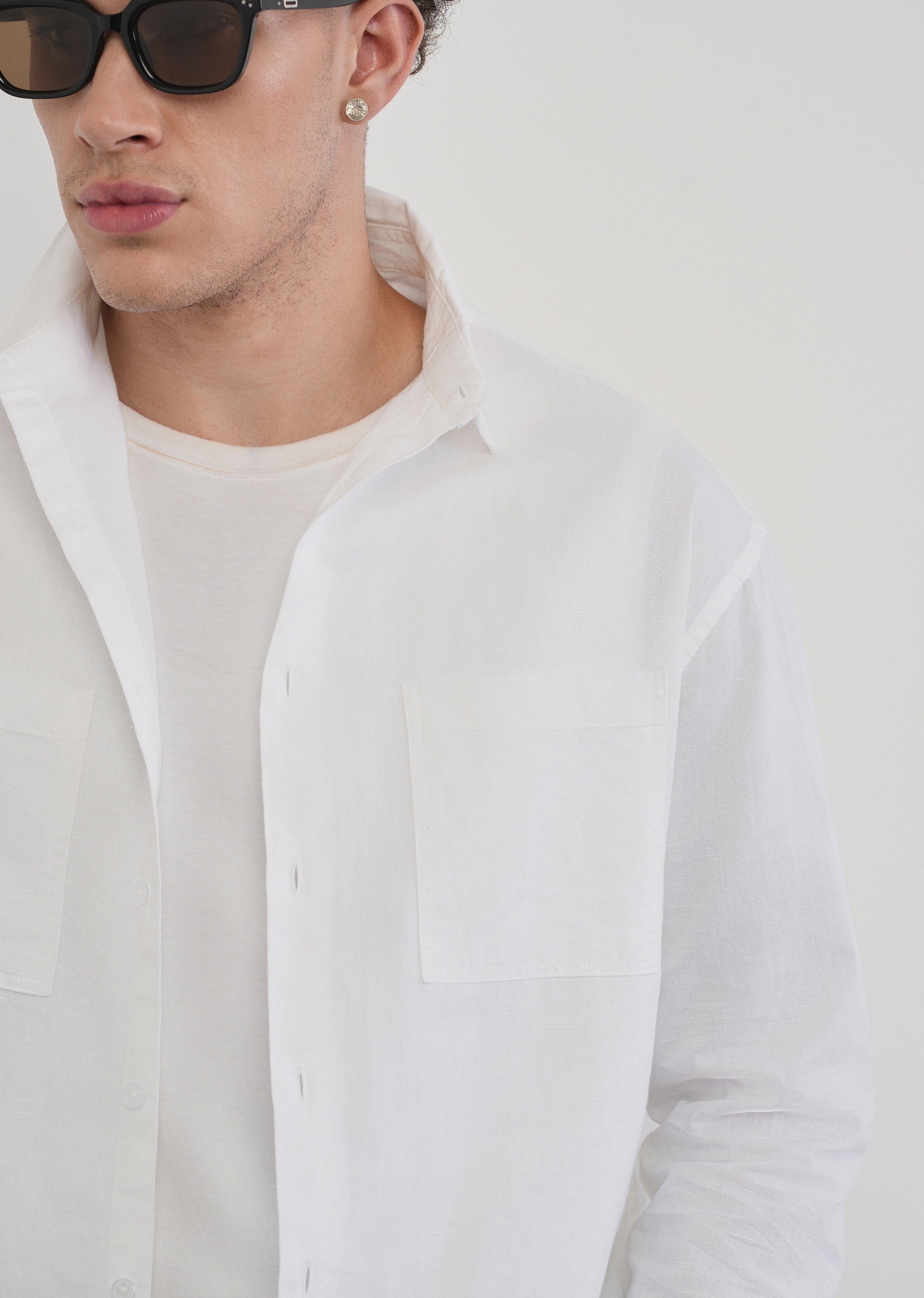 White Dual Pocket Cotton Linen Shirt