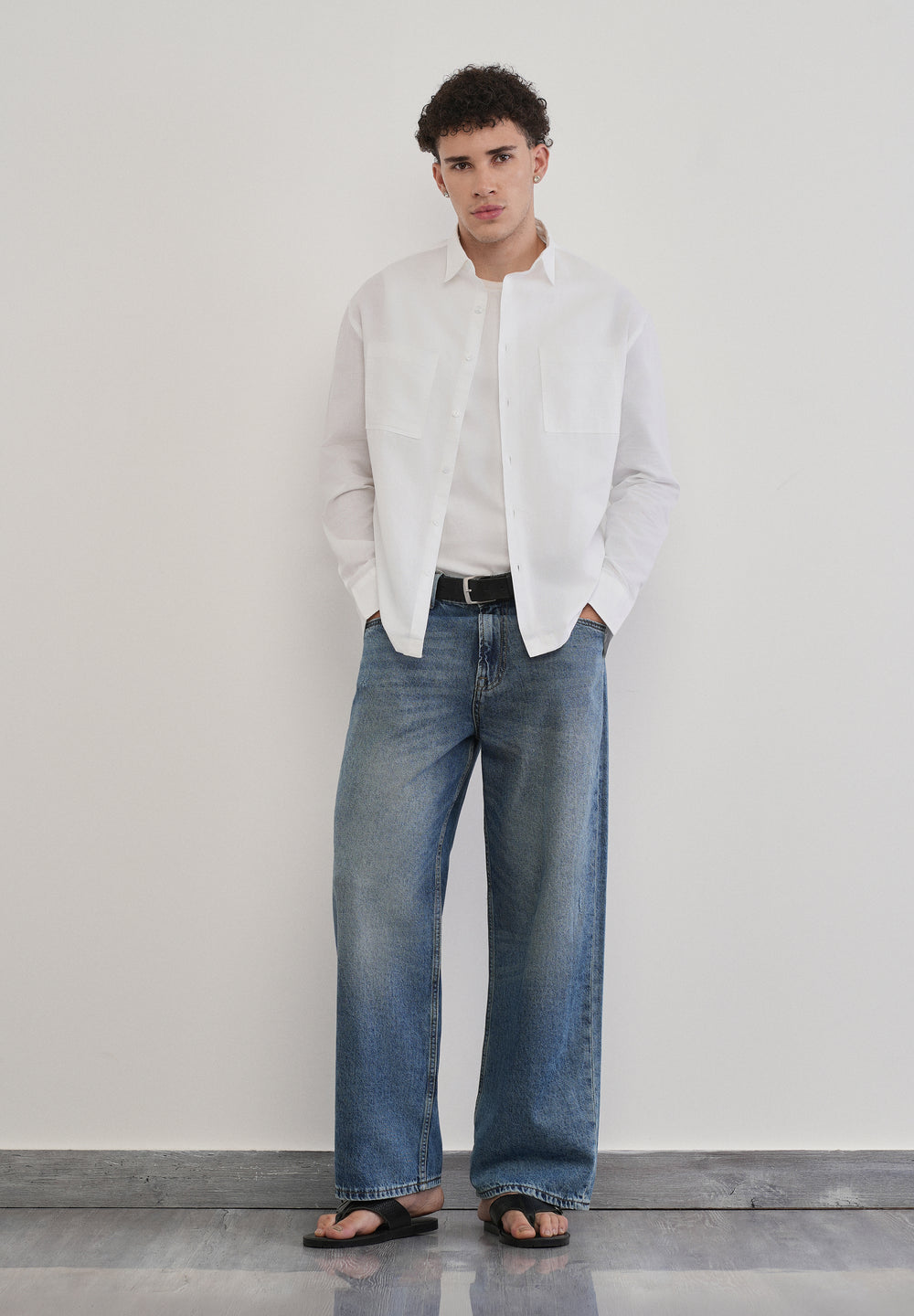 White Dual Pocket Cotton Linen Shirt