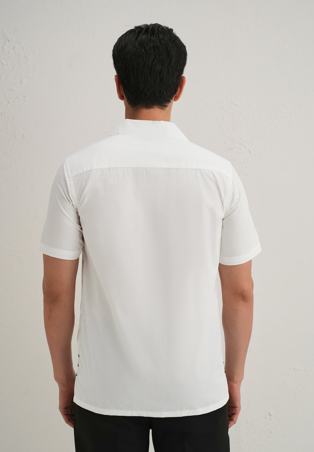White Line Embroidery Shirt