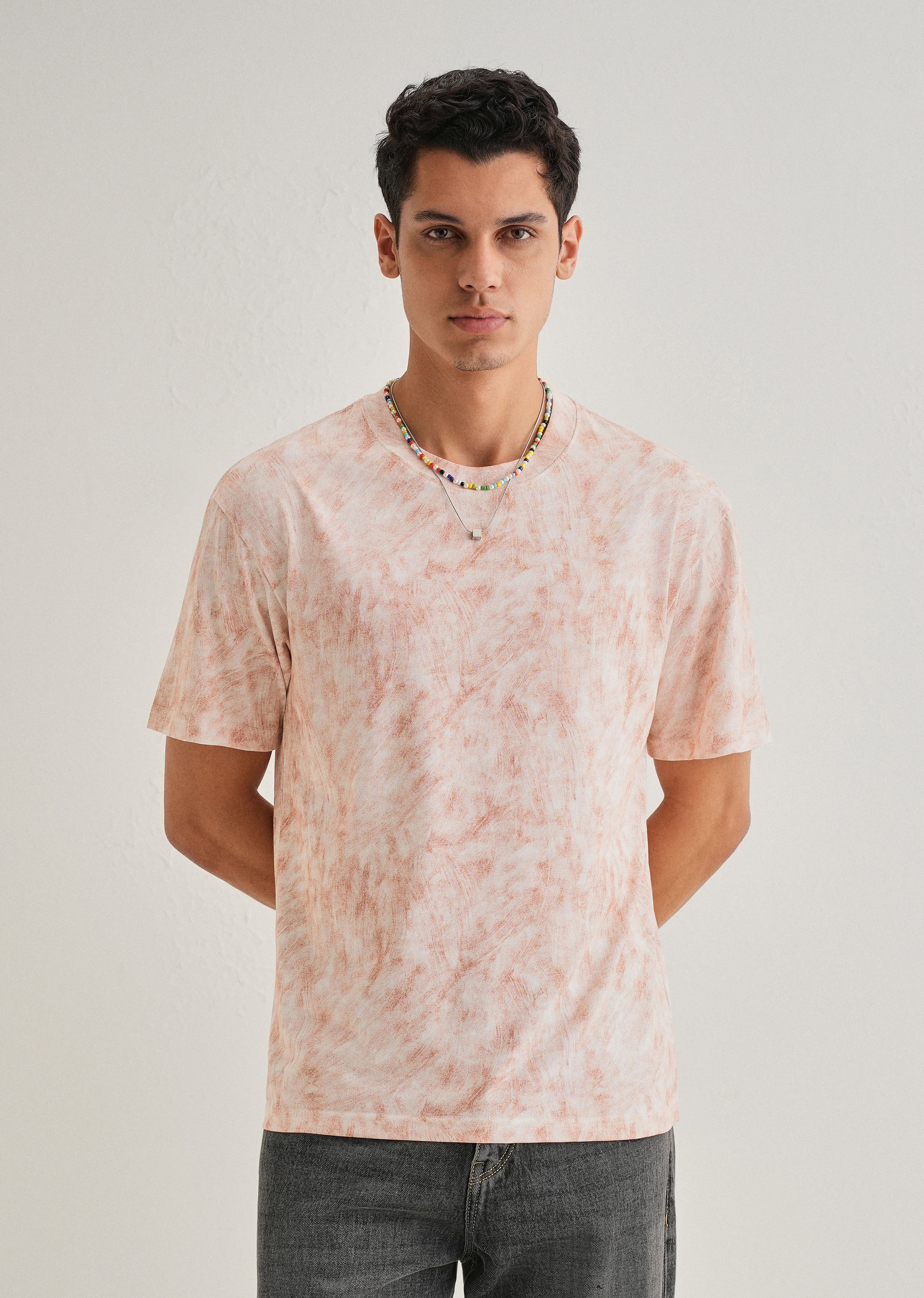 White Red Brushstroke Oversized T-shirt