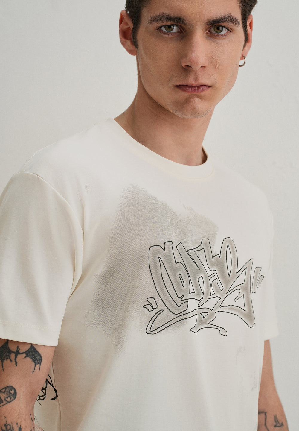 White Textured Back Print T-Shirt