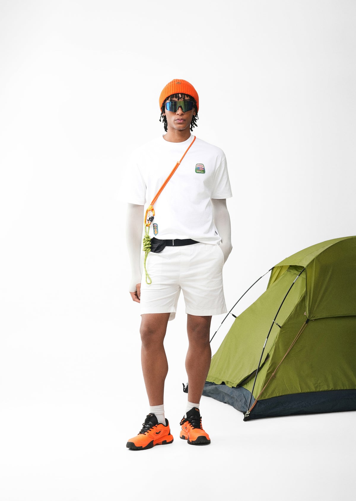 White Wander Essentials Graphic T-shirt