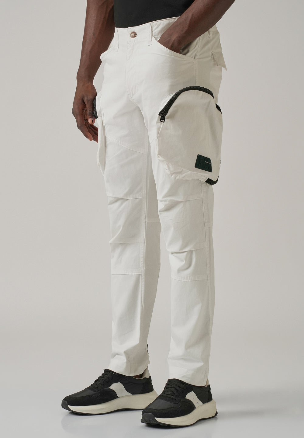 White Zipper Cargo Pant